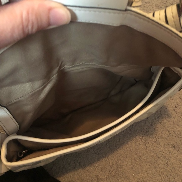 Coach Purse - Picture 5 of 6